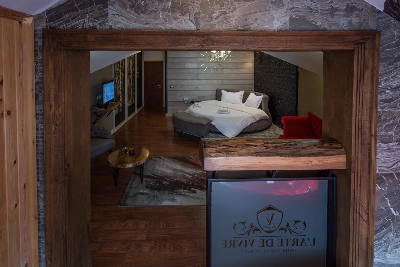 "L'Art De Vivre" Resort Korce Esterno foto
