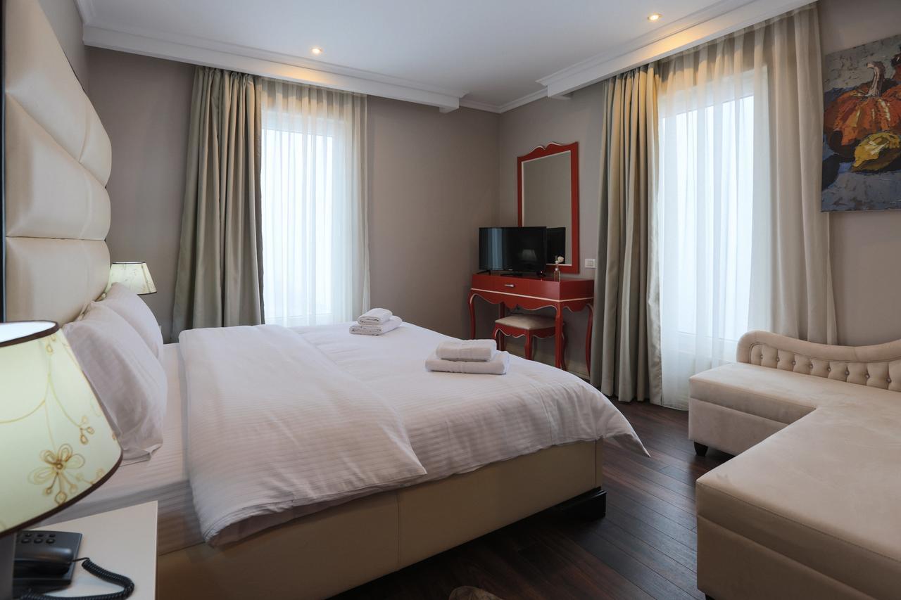 "L'Art De Vivre" Resort Korce Esterno foto